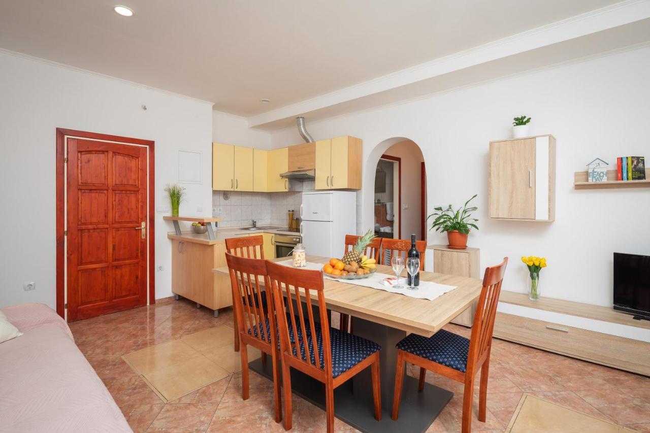 Blue Bliss Apartments Stanici Екстериор снимка
